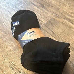 Keds 6 pair flat knit quarter socks elastic band,light,stretch